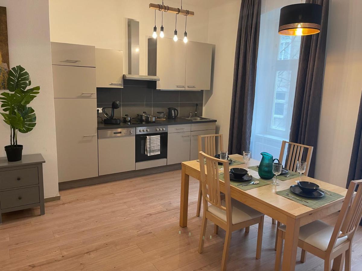 Apartment Gesamte Fuer 4 Personen 3 *