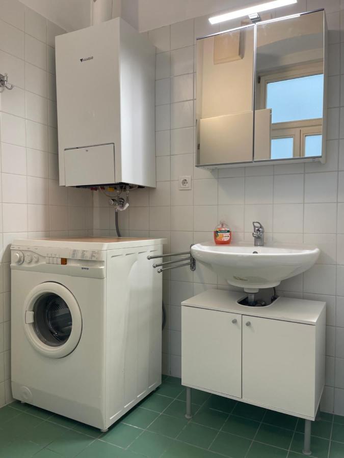 Apartment Gesamte Fuer 4 Personen 3 *